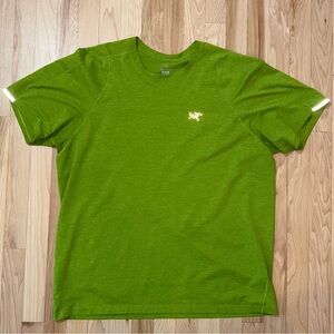 Arc'teryx Green Short Sleeve Tee Vibrant Crew Neck
